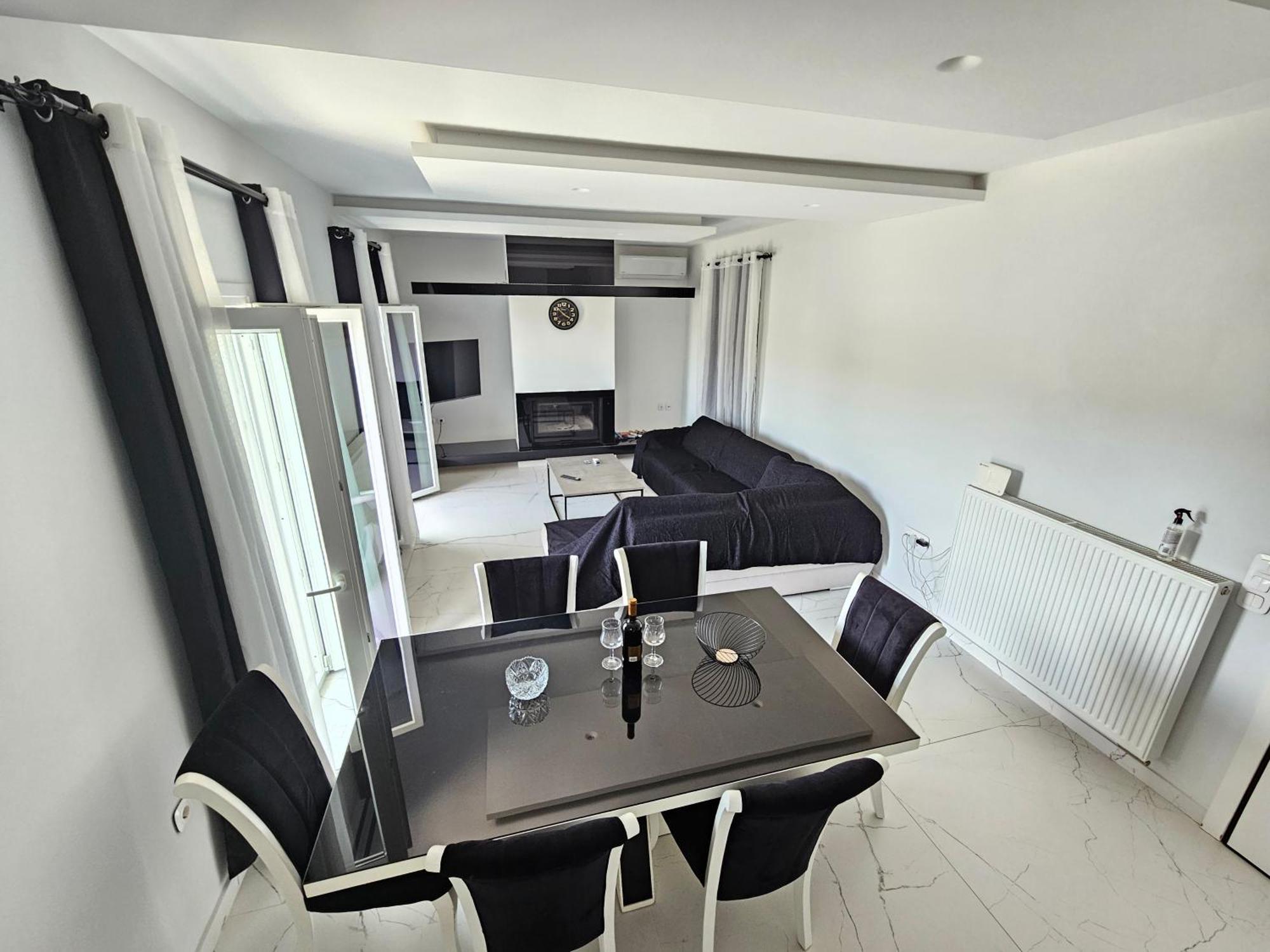 Grey Luxury House Daire Ypsos Dış mekan fotoğraf