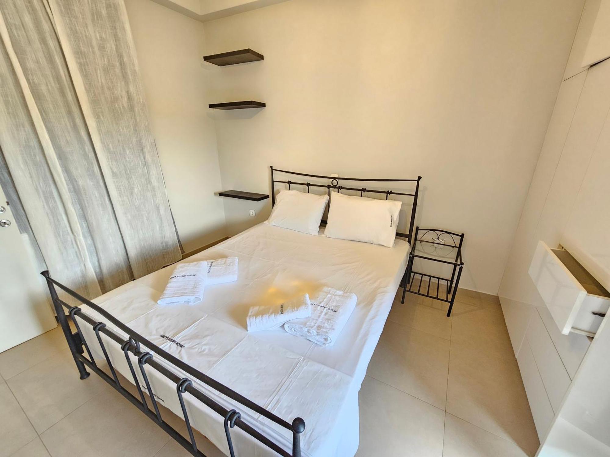 Grey Luxury House Daire Ypsos Dış mekan fotoğraf